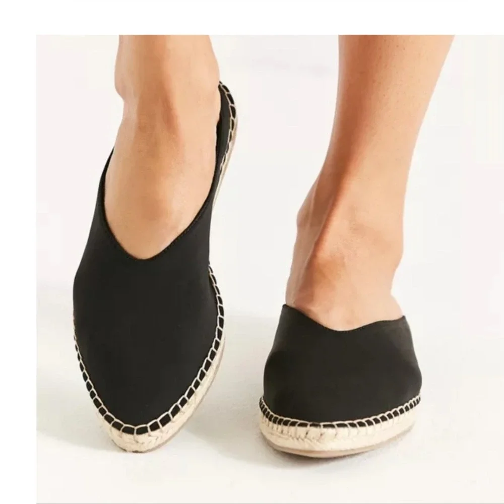 Urban Outfitters UO Black slip-on Espadrilles Canvas Flats‎ Shoes Size 8
